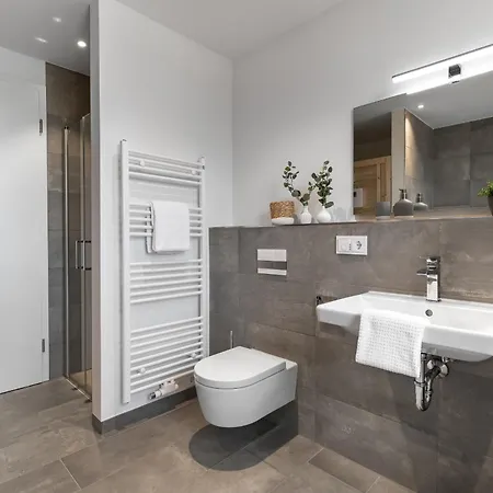 Апартаменты Beachloungefour- 1 Og, Meerblick, Balkon, Kamin, Sauna Ольпениц